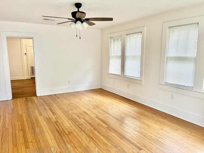 Photo - 4065 Capital Heights Ave