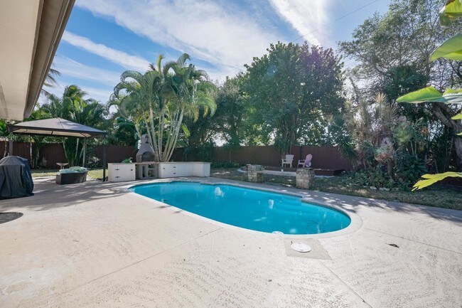 Apartments For Rent In 33408 North Palm Beach Fl Forrent 973 Laurel Road 1 Day Ago Rd North Palm Beach Fl 33408