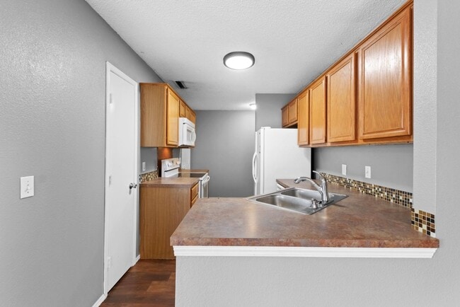 Photo - S Erika Ave Duplex Unit 779