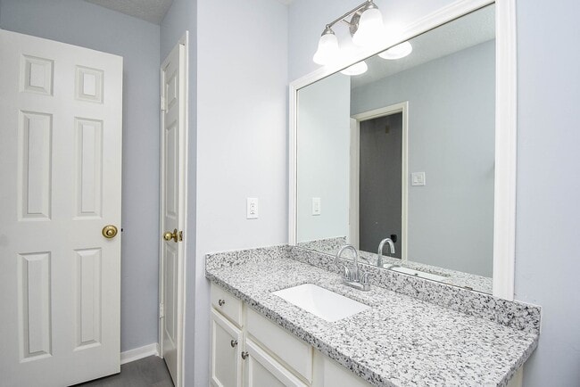 Photo - 4519 Westray Dr