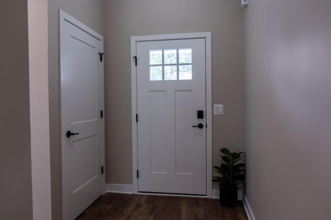 Photo - 8463 Oak Shade Cir