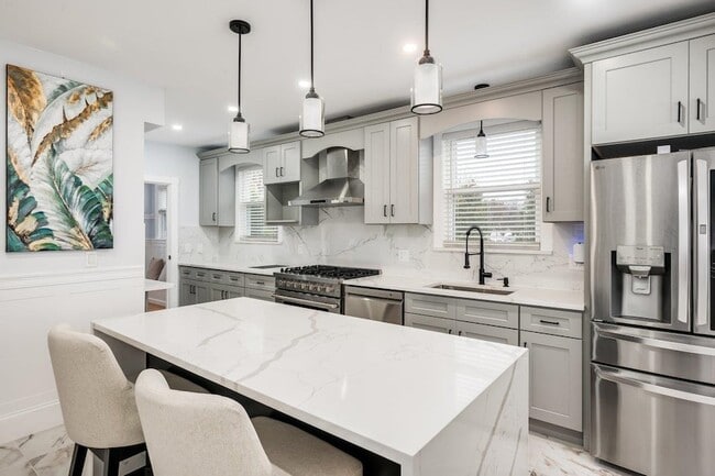 Photo - 815 Central Ave