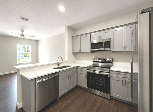 Photo - 2540 NW 2nd St