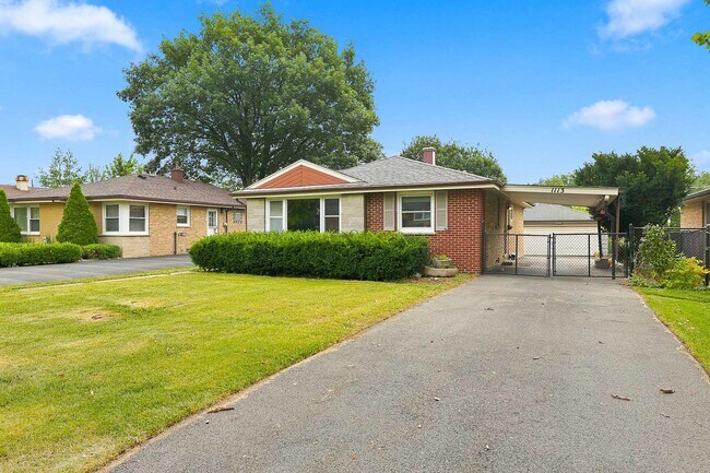 Photo - 1113 S Haddow Ave