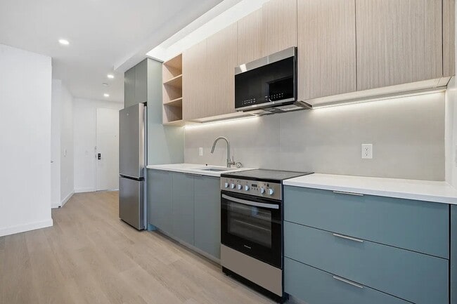 Photo - 2363 Bedford Ave Unidad 531B