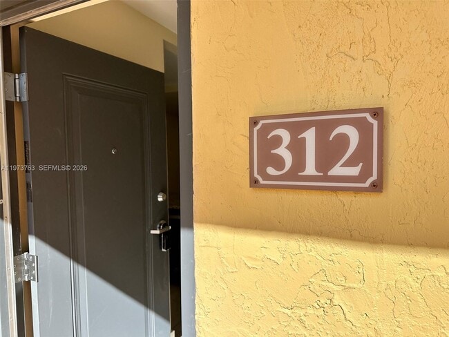 Photo - 7920 Camino Real Unidad M 312