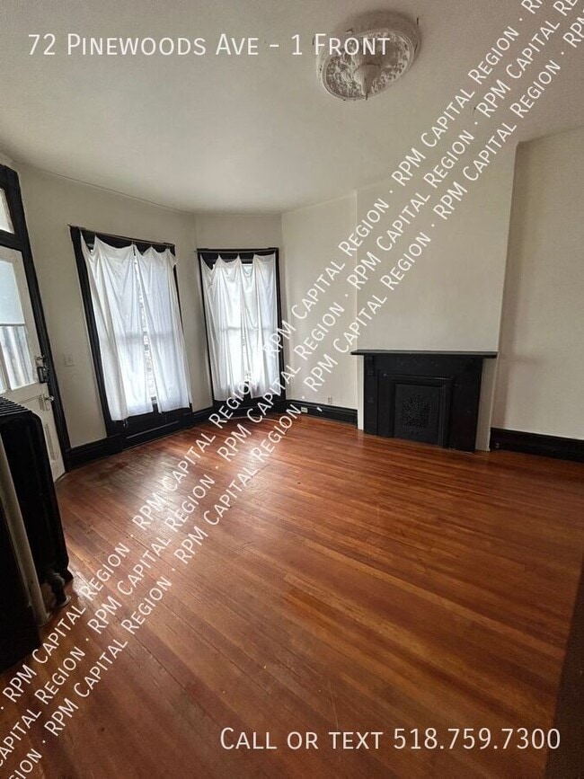 Photo - 72 Pinewoods Ave Unit 1 Front