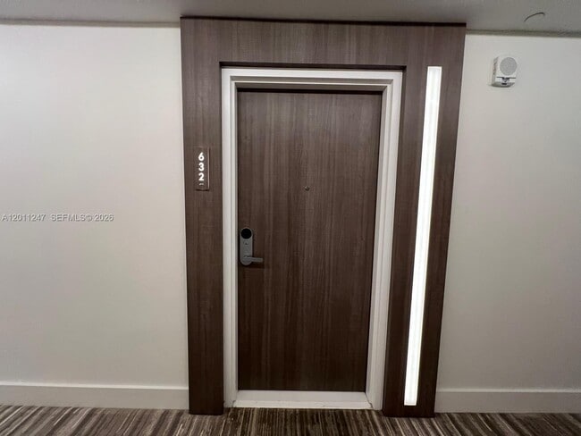 Photo - 2301 Collins Ave Unit 632