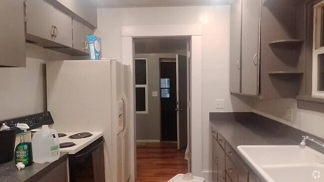 Building Photo - 1520 N Hayes Ave Unit 1520 Rental