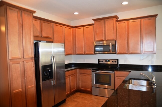 Photo - Nice 3/2 with Tile Flooring and 2-Car Garage in Azalea Cove (SE Orlando)