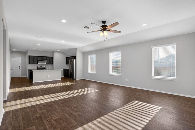 Photo - Beautiful 4 Bed Home in Mill Creek Estates | Open Floor Plan + Appliances Included!