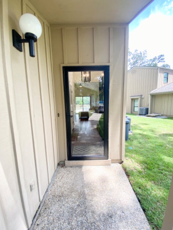 Photo - 82 N Court Villa Dr