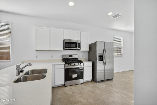 Photo - 2994 E Barrel Race Rd