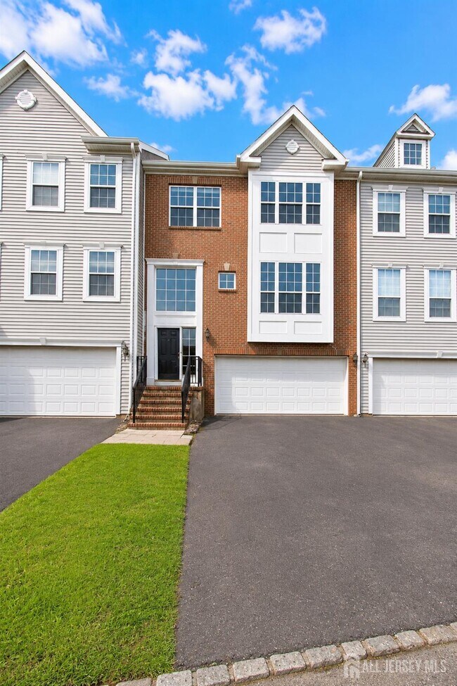 350 Bernard Dr