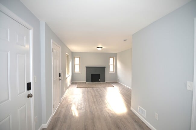 Photo - 7301 Brookcrest Dr Unit 1