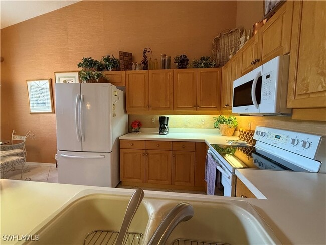 Photo - 6580 Huntington Lakes Cir Unit 202