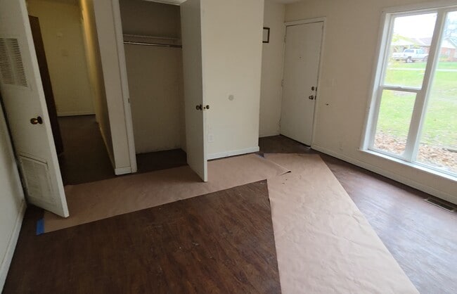 Photo - 316 E Lynda Dr