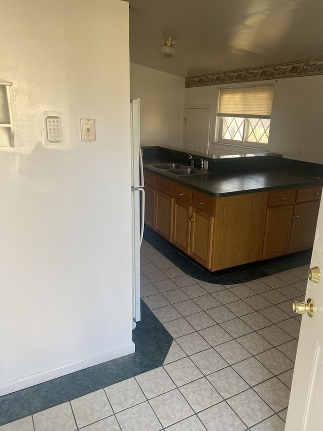 Photo - Cute with open floor plan, 3 bedroom, 1 ba...