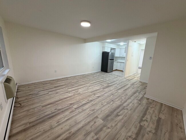 81 70th St Unit 1