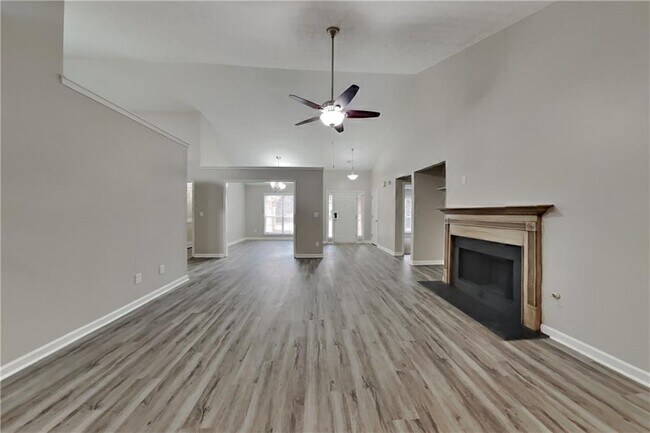 Photo - 5415 Windcrest Ln