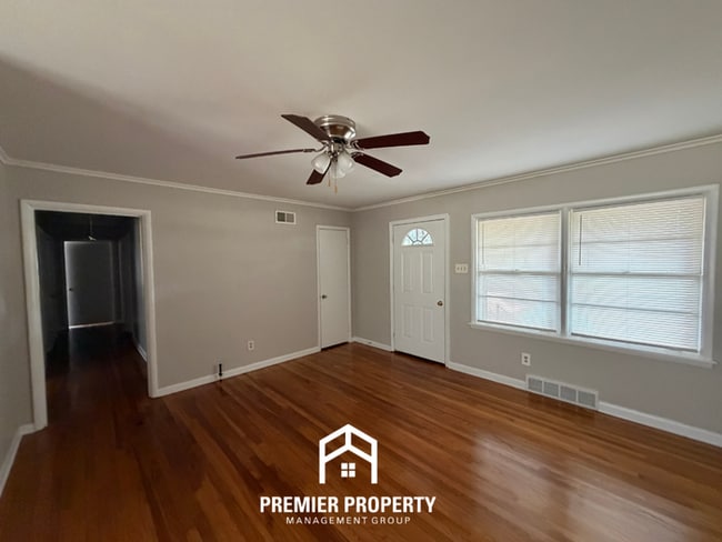 Photo - 3BR/2BA Memphis Rental with Hardwood Floors & Tile Galley Kitchen