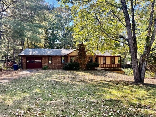 Building Photo - 136 Atwood Dr