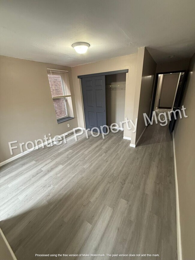 1717 S Tucker Blvd Unit 1717 S Tucker Blvd Unit C
