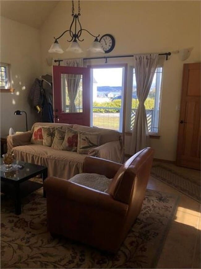 Photo - Wonderful Fully Furnished Cottage in Coupe...