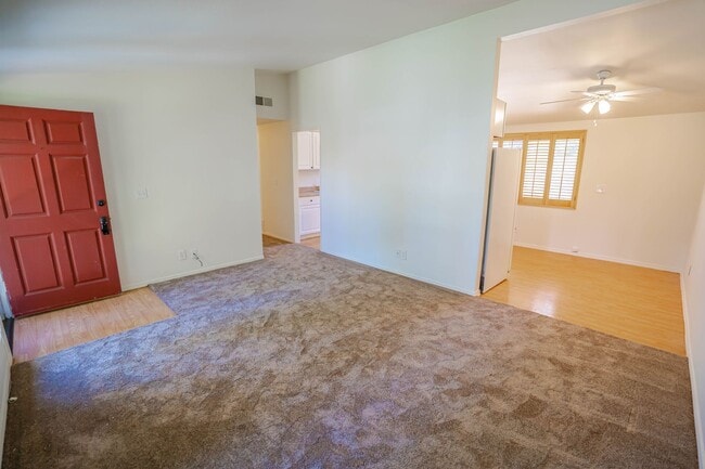 Photo - 19028 Newhouse St