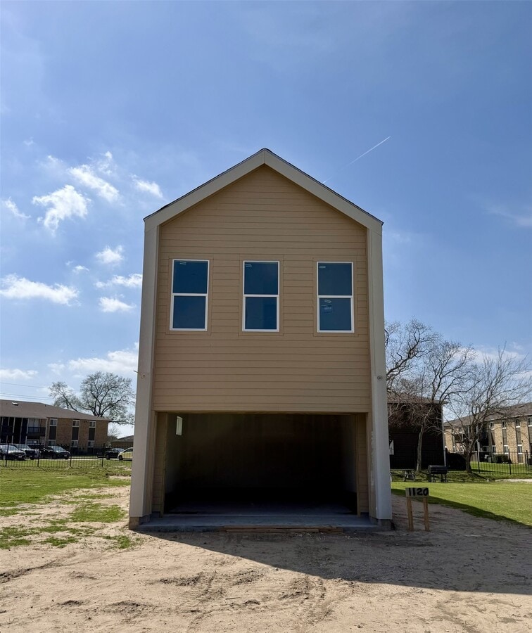 Photo - 1120 Miller Rd