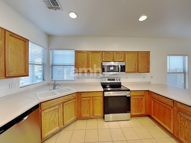 Photo - 8821 W Hilton Ave