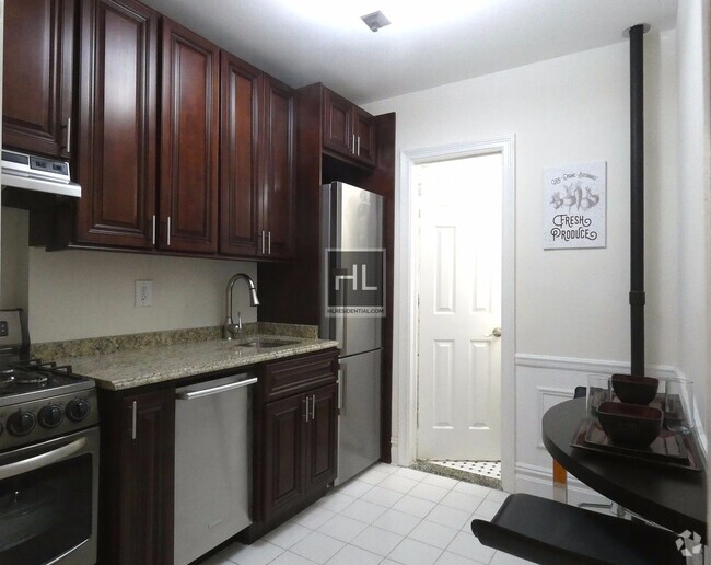 Building Photo - 211 EAST 88 STREET Unit 3 Rental