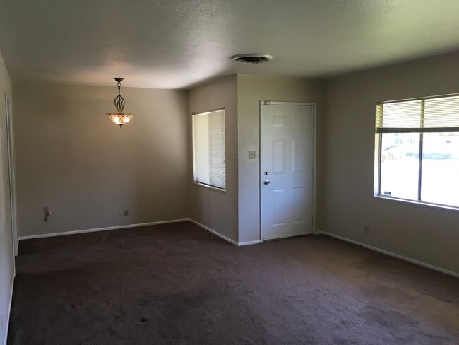 Photo - 1109 2nd St