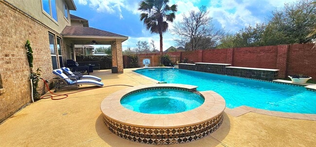 Building Photo - 6027 Turner Shadow Ln