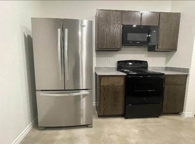 Photo - 1816 Ponca Trce