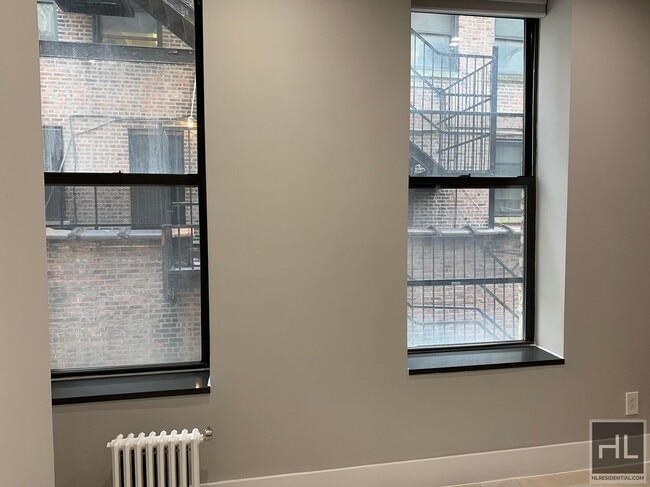 Photo - East 18th Street Unidad C4