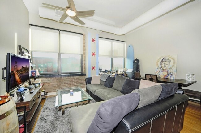 Photo - 812 W Van Buren St Unidad 6C