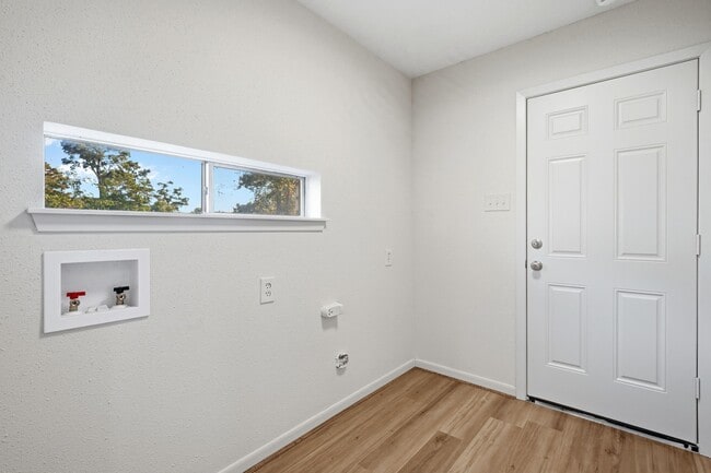 Photo - 25407 Lancewood Dr