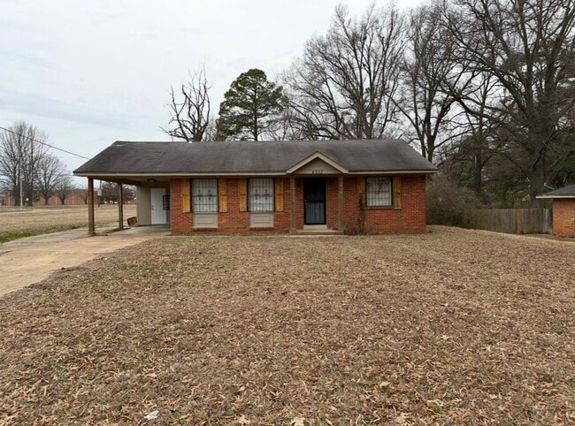 Building Photo - 4933 Leonard Rd
