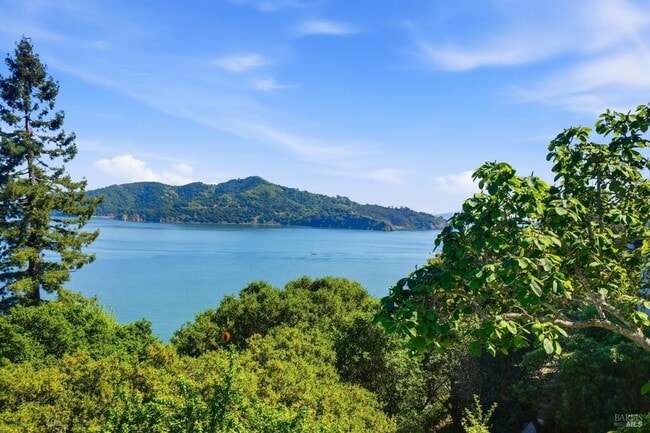 Photo - 172 Bella Vista Ave