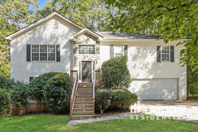 Building Photo - 1720 Ben King Rd