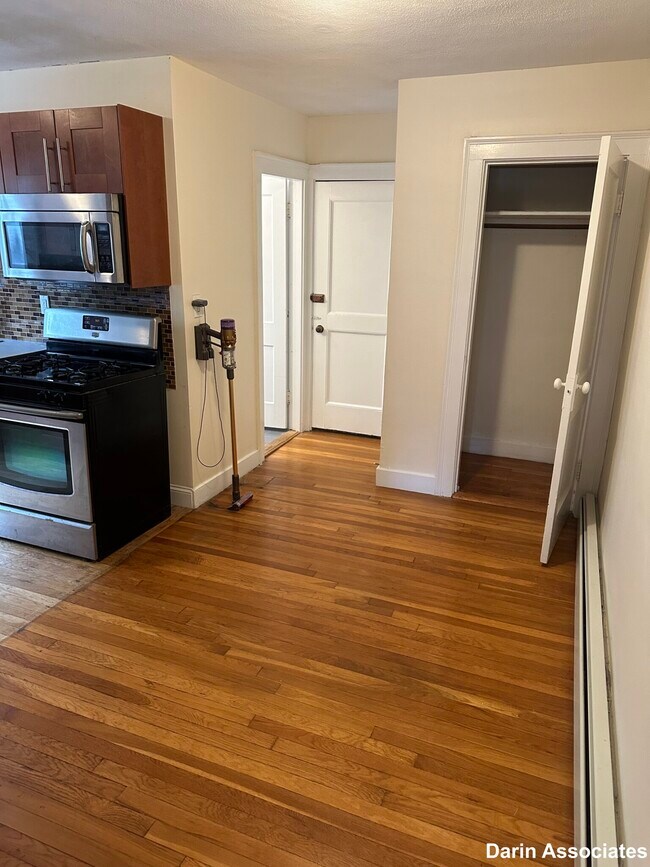 Photo - 30 Day St Unit 3