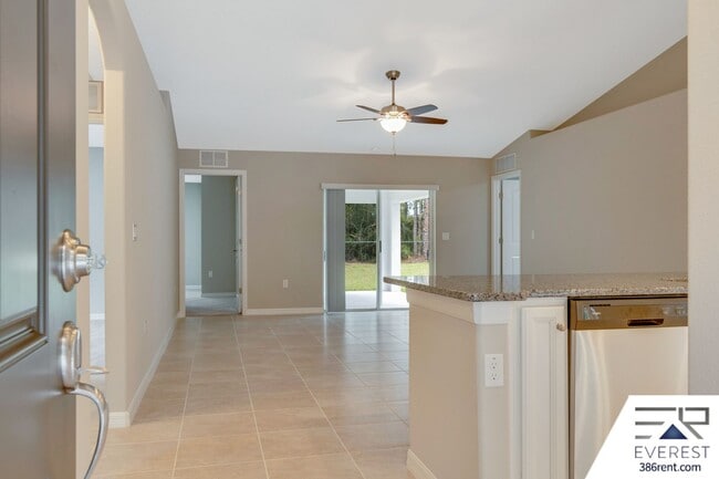 Photo - FULLY FENCED 4/3/2 IN DESIRABLE SEMINOLE WOODS