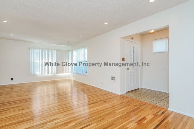 Photo - 2 Bedroom Torrance Home