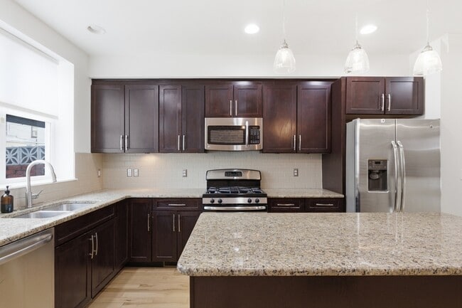 Photo - 409 S East Ave