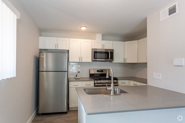 Interior Photo - The Highlander Rental
