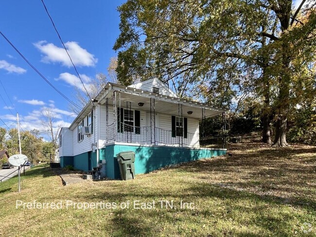 Building Photo - 314 Leonard St Rental