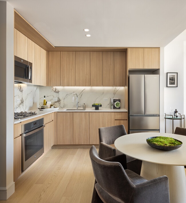 60 Wharf Dr Apartment Unit 512 Brooklyn, NY