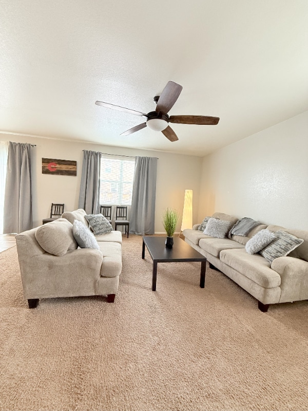 Photo - 3634 Daylily St