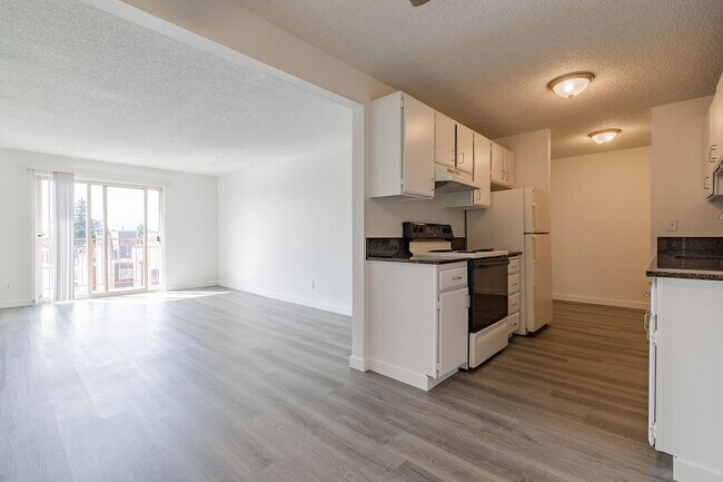 Photo - Renovated apartments - Crown Hill